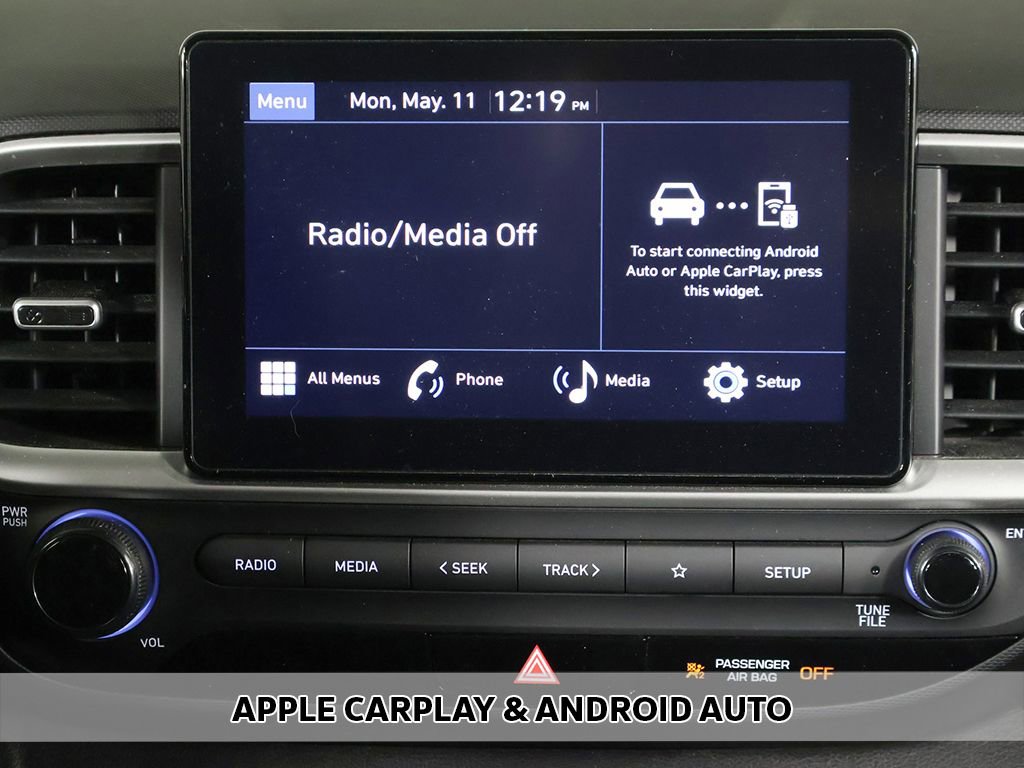 Certified 2024 Hyundai Venue SEL FWD image 6
