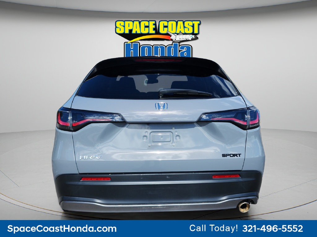 Used 2025 Honda HR-V Sport image 5