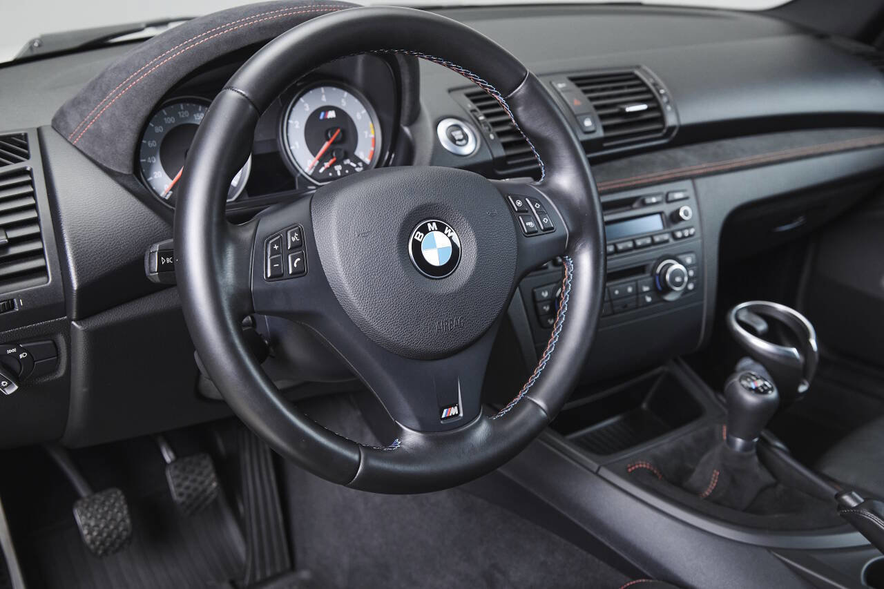 Used 2011 BMW 1 Series M image 37