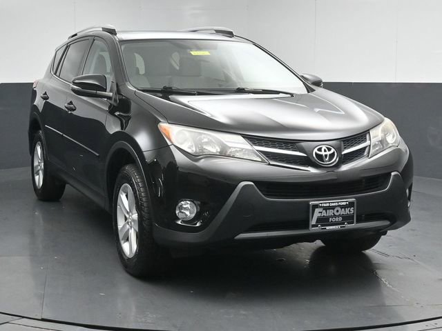 Used 2014 Toyota RAV4 XLE FWD image 6