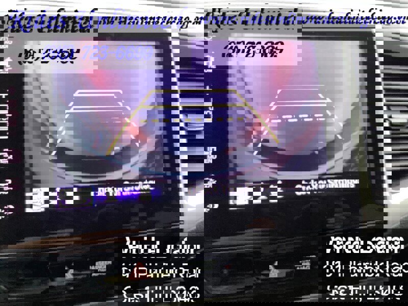 Used 2018 Honda Pilot Touring image 10