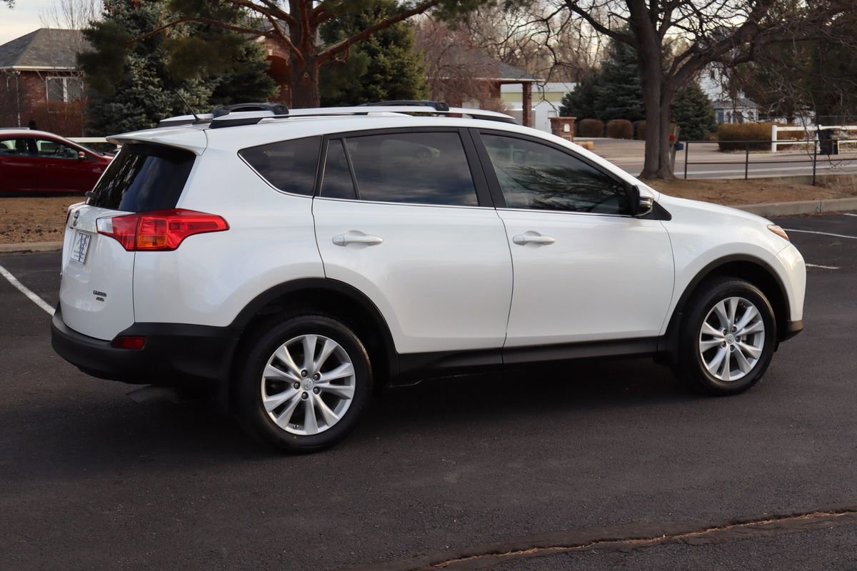 Used 2014 Toyota RAV4 Limited w/ Technology Package image 4
