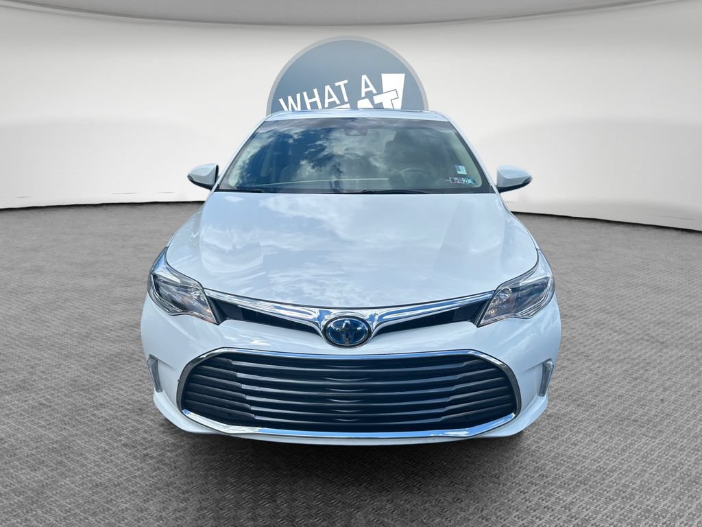 Used 2018 Toyota Avalon XLE Premium w/ Carpet Mat Package FWD image 9