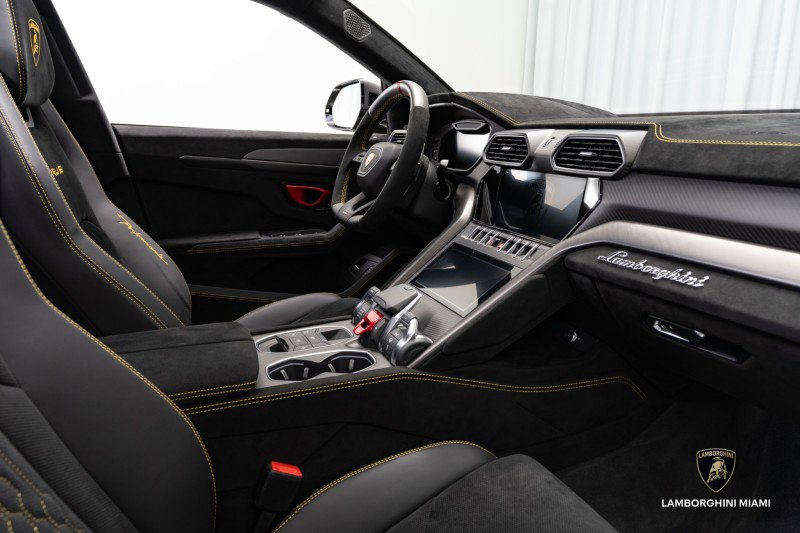 Used 2024 Lamborghini Urus Performante image 60