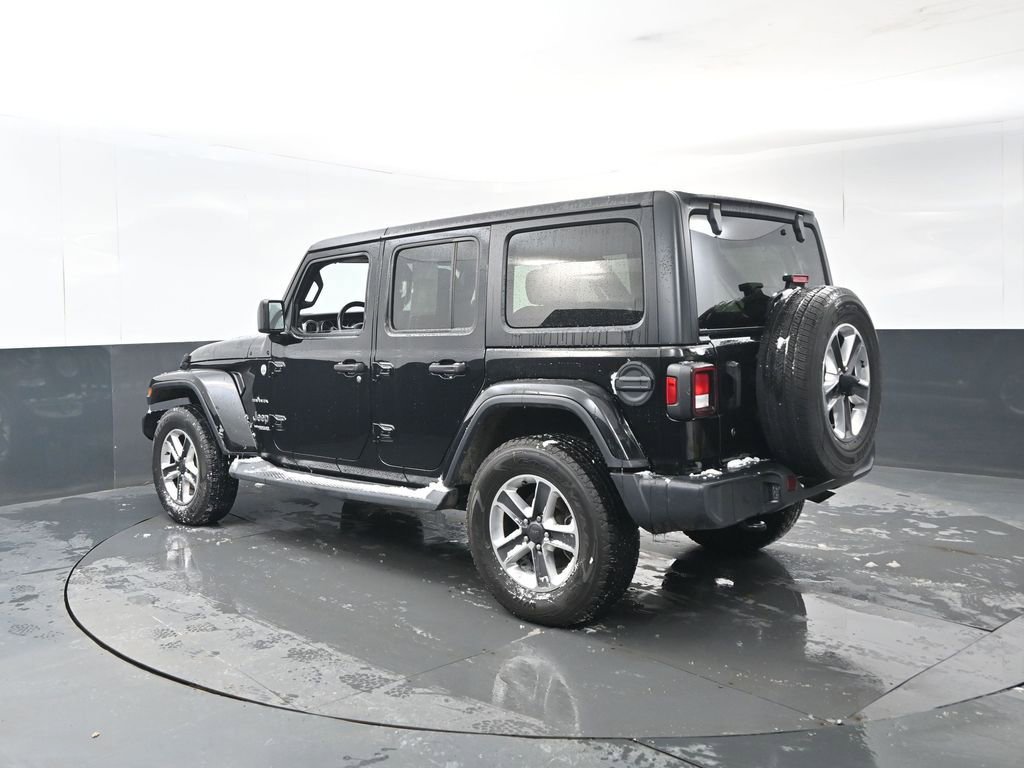 Used 2019 Jeep Wrangler Unlimited Sahara image 3