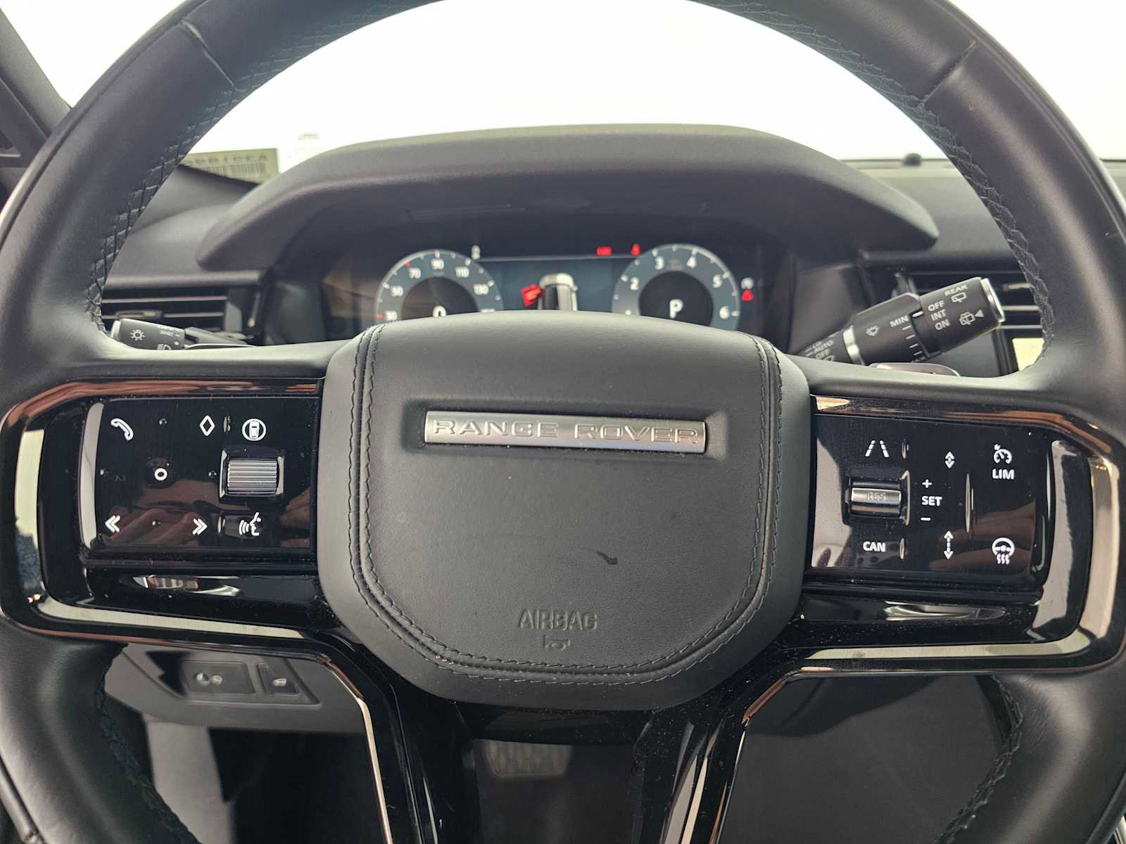 Used 2025 Land Rover Range Rover Velar S AWD/4WD image 22