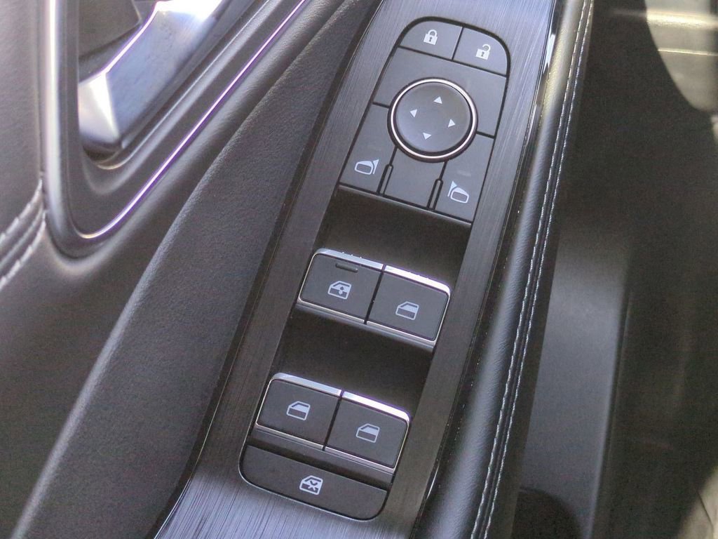 Certified 2023 Nissan Rogue Platinum w/ Platinum Premium Package image 26