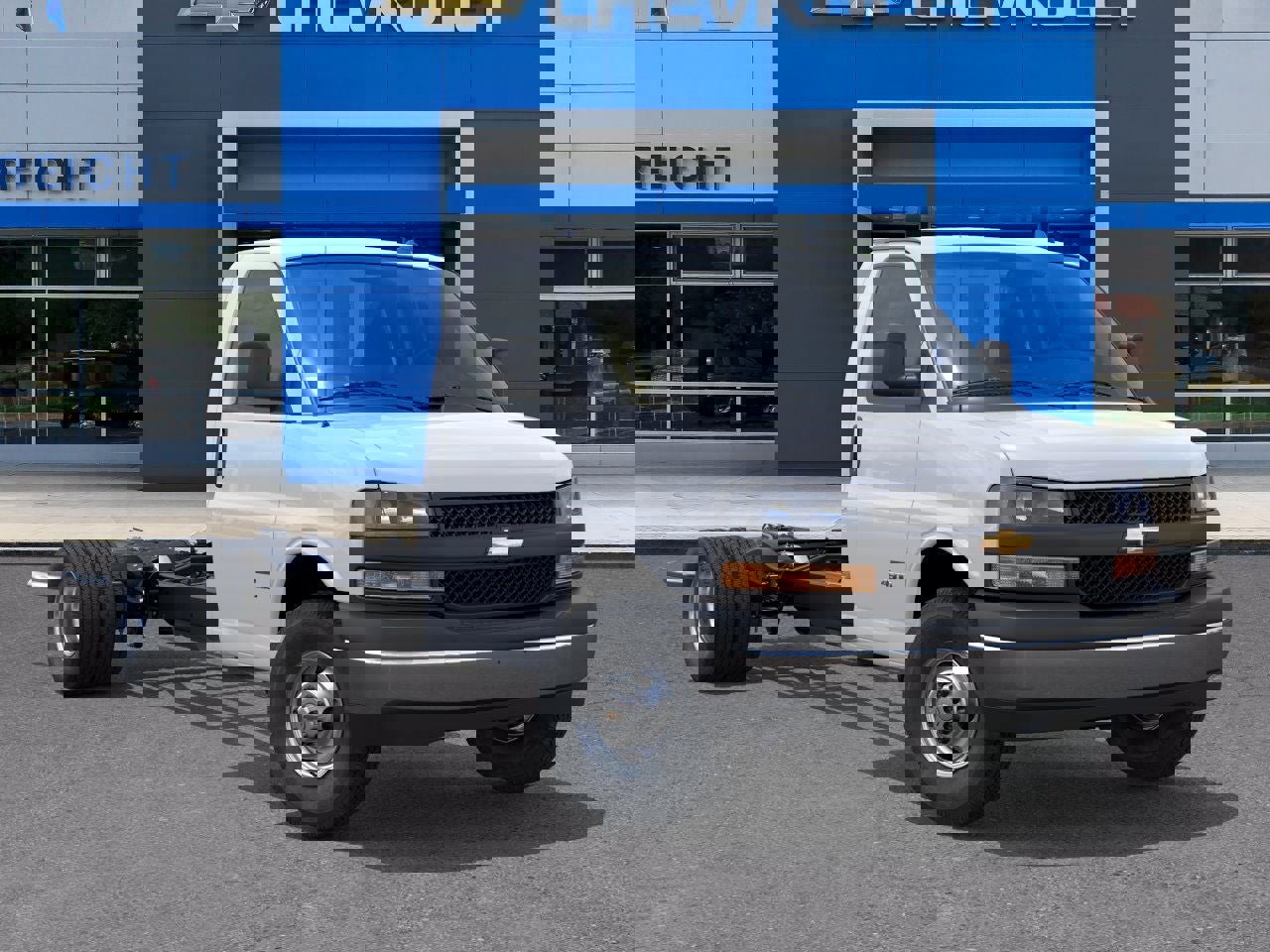 New 2025 Chevrolet Express 3500 w/ Power Convenience Package image 33