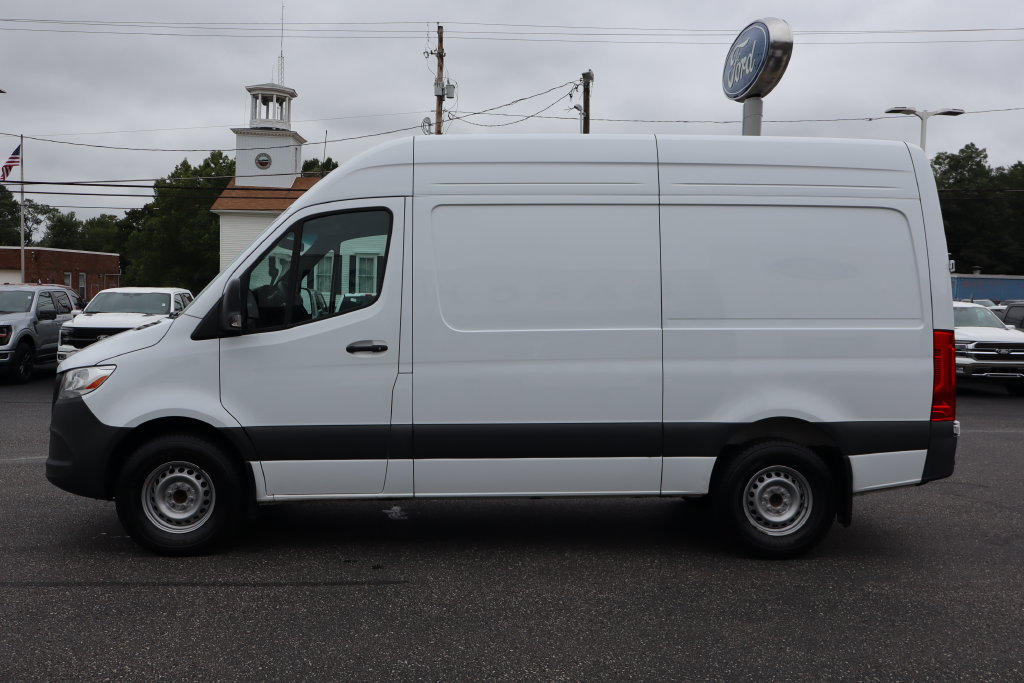 Used 2025 Mercedes-Benz Sprinter 2500 image 15