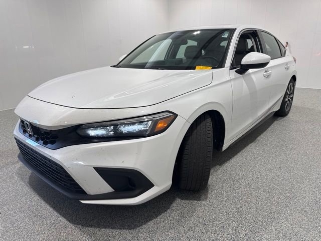 Used 2022 Honda Civic EX-L image 3