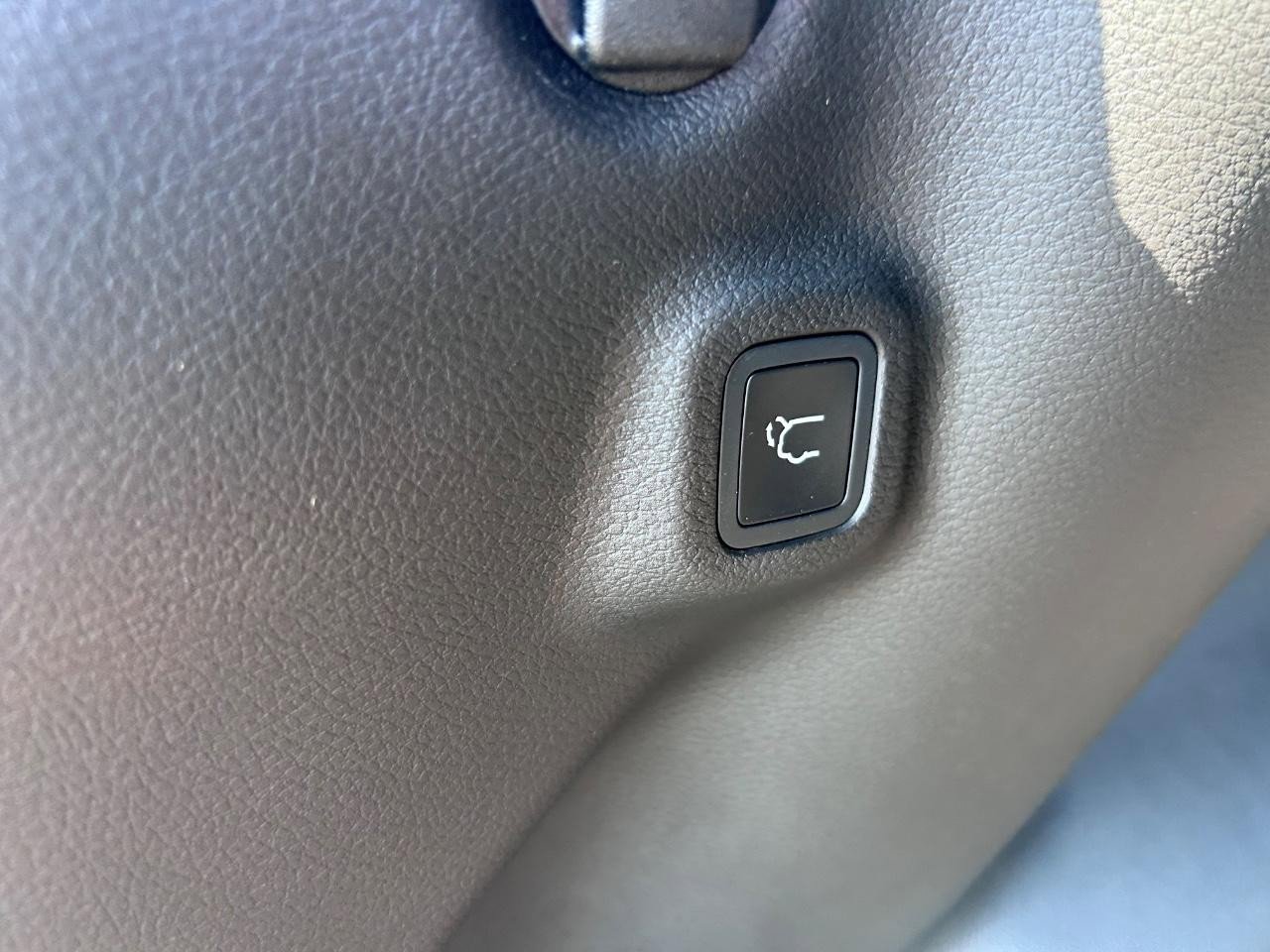 New 2026 Jeep Compass Latitude image 6