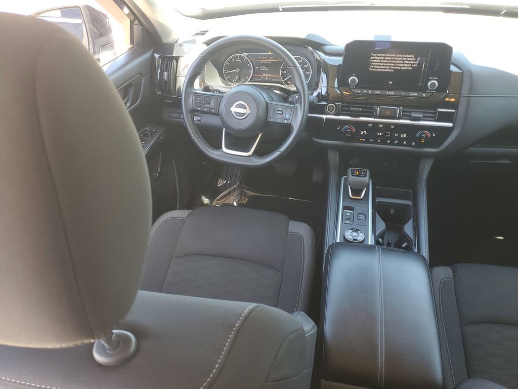 Certified 2024 Nissan Pathfinder SV AWD/4WD image 21