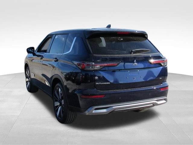 New 2026 Mitsubishi Outlander SE FWD image 5