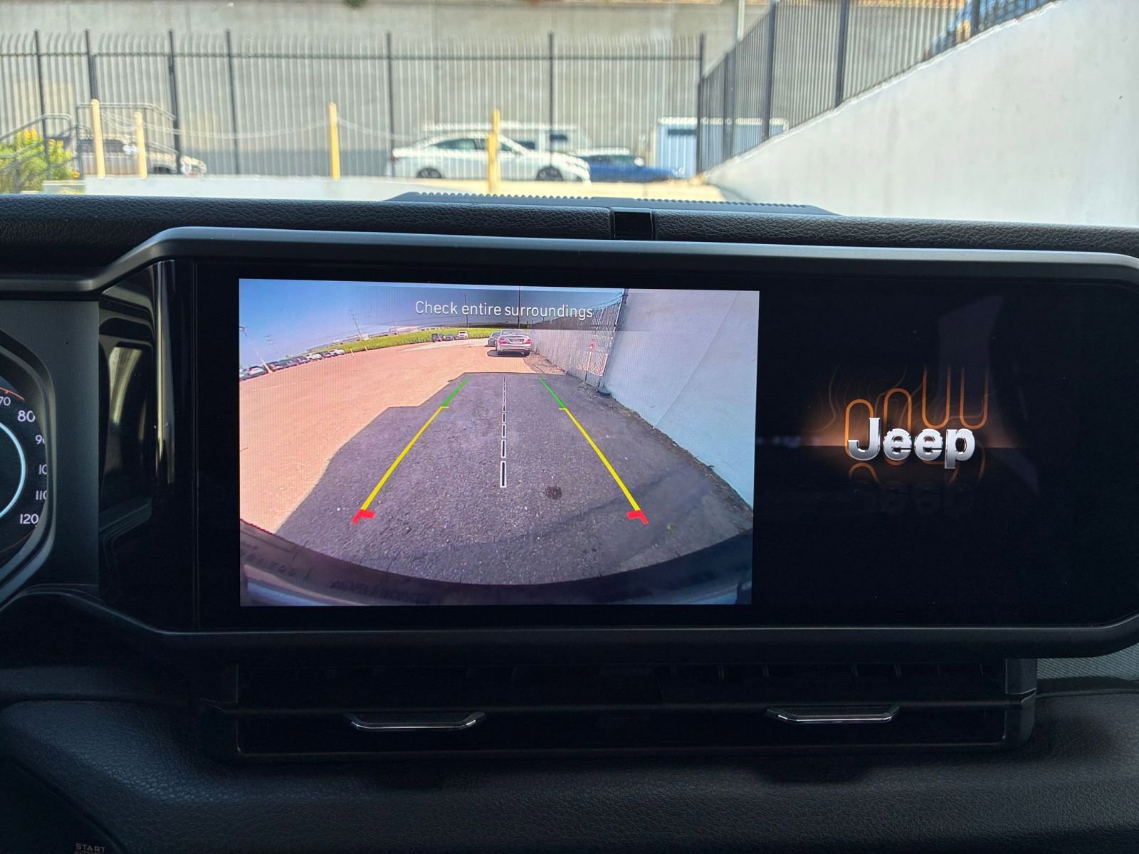 Used 2025 Jeep Wrangler Sport S image 23