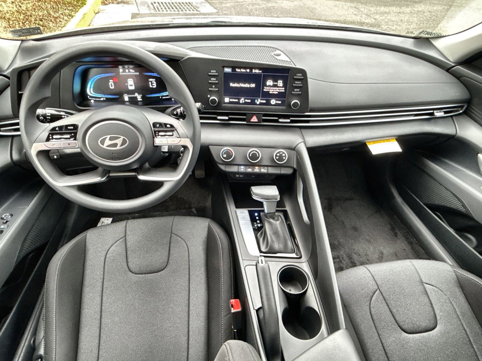 New 2026 Hyundai Elantra SE image 22