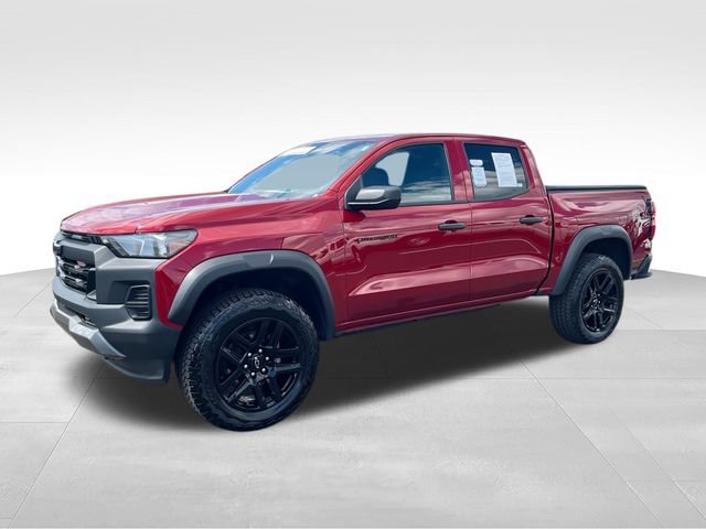 Used 2024 Chevrolet Colorado Trail Boss w/ Advanced Trailering Package AWD/4WD image 4