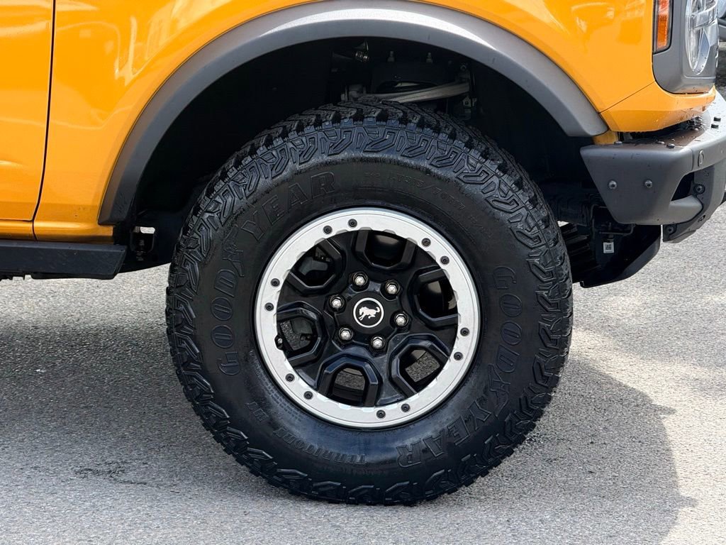 Used 2022 Ford Bronco Badlands w/ Sasquatch Package AWD/4WD image 6