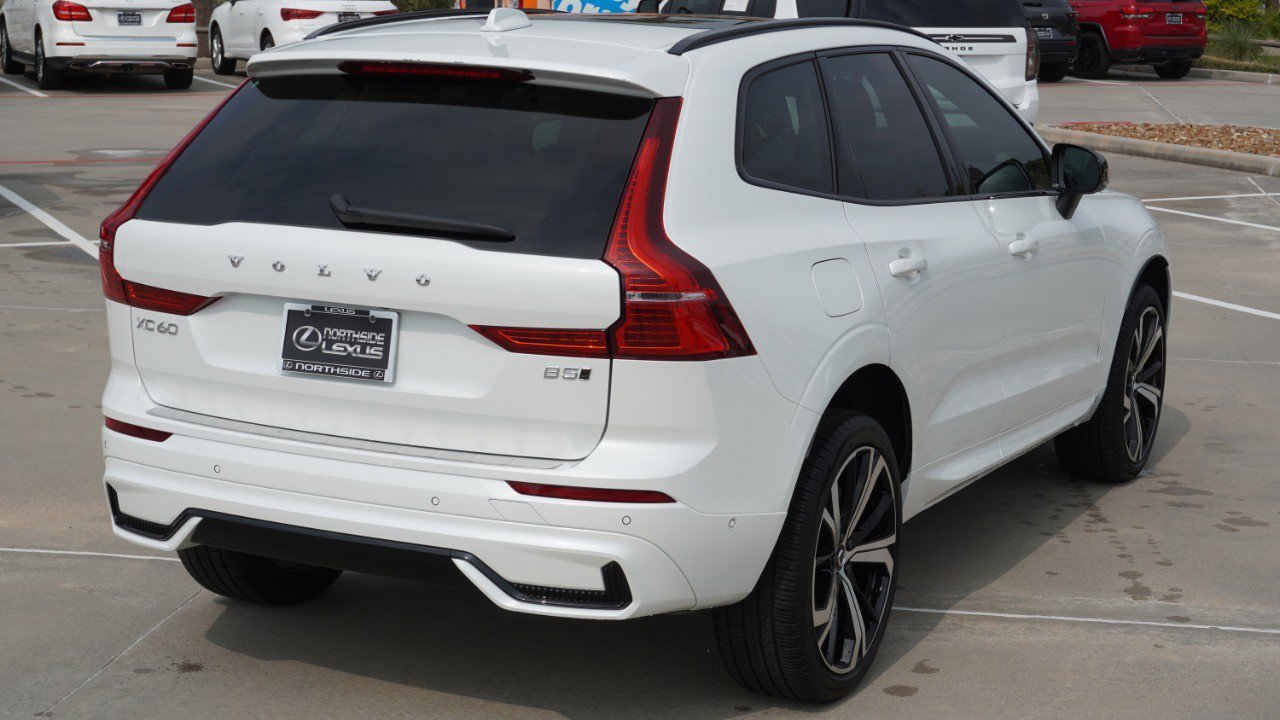 Used 2025 Volvo XC60 B5 Ultra w/ Protection Package Premier image 6