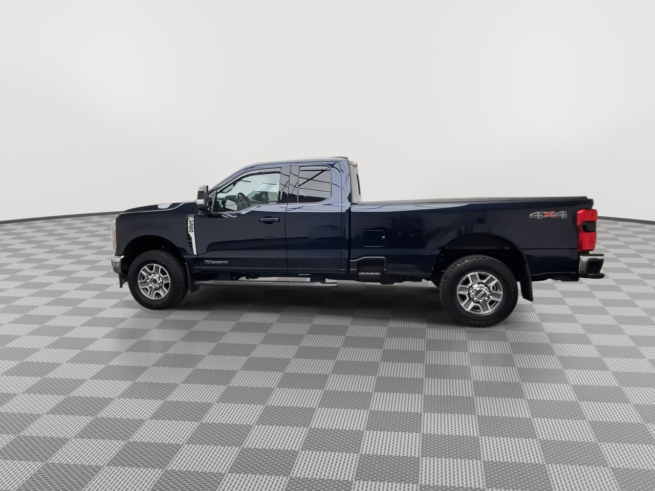 Used 2023 Ford F350 Lariat w/ Snow Plow/Camper Package AWD/4WD image 38