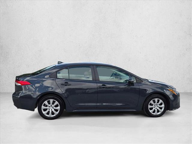 Used 2025 Toyota Corolla LE FWD image 4