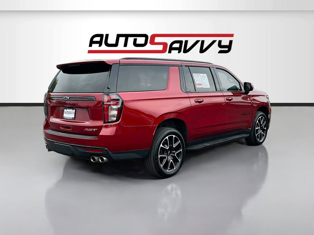 Used 2023 Chevrolet Suburban RST w/ Sport Performance Package AWD/4WD image 7