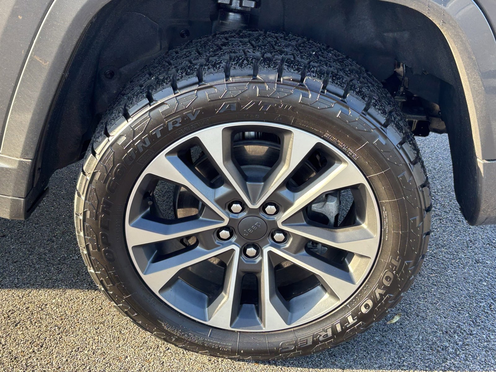 Used 2022 Jeep Grand Cherokee Overland image 8