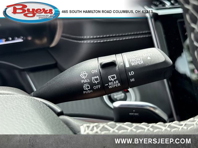 New 2025 Jeep Grand Cherokee L Altitude image 20