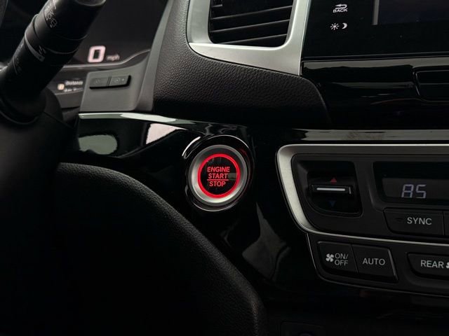 Used 2016 Honda Pilot Elite image 29