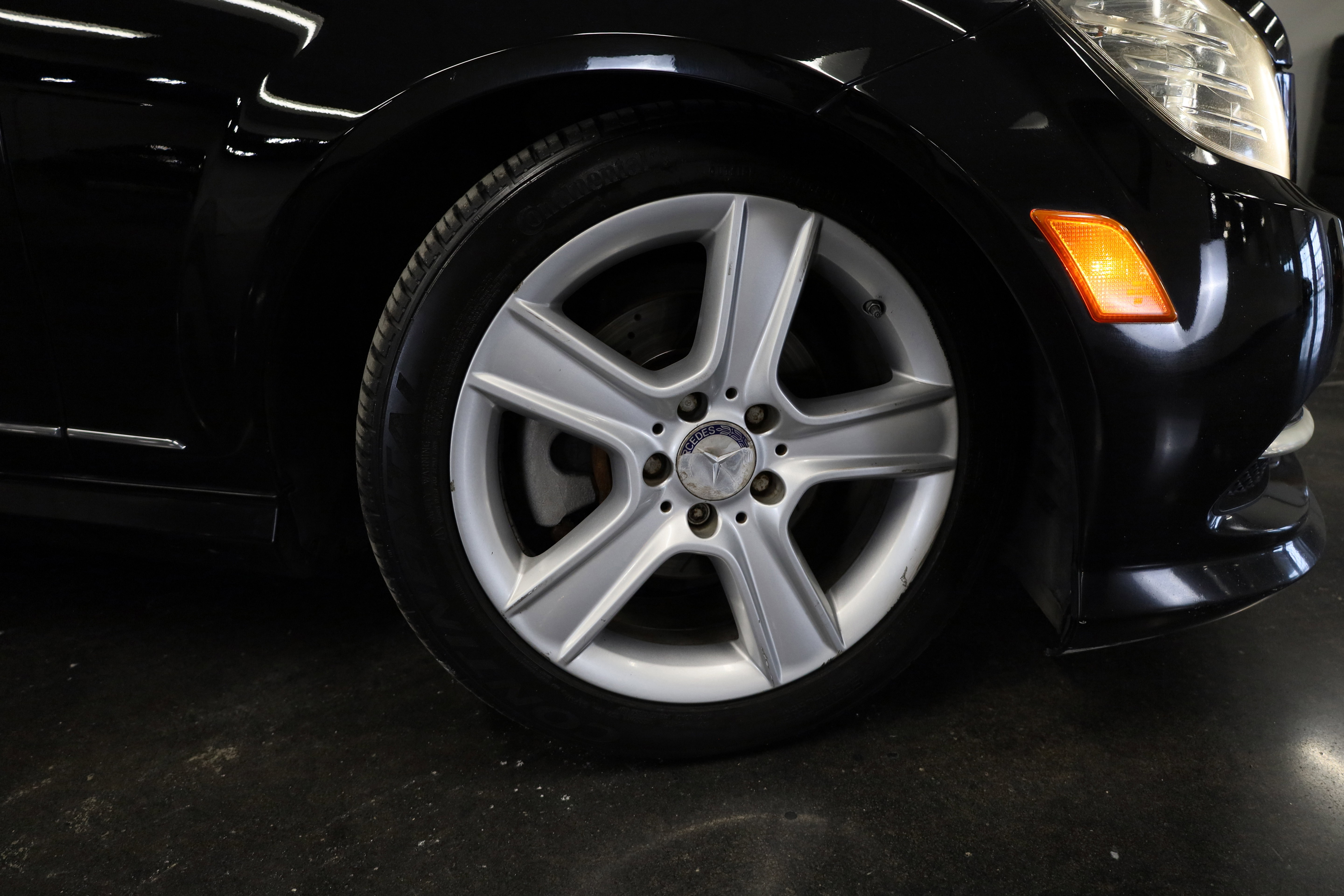 Used 2011 Mercedes-Benz C 300 4MATIC Sedan image 11