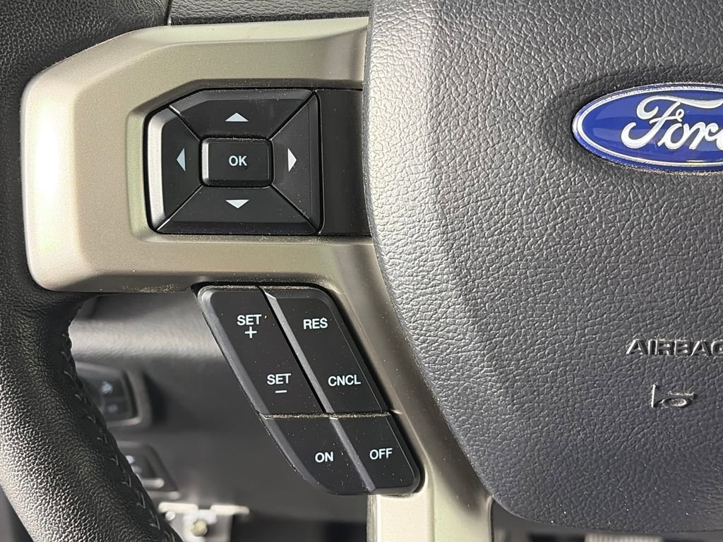 Used 2020 Ford F150 Lariat w/ Equipment Group 502A Luxury AWD/4WD image 17