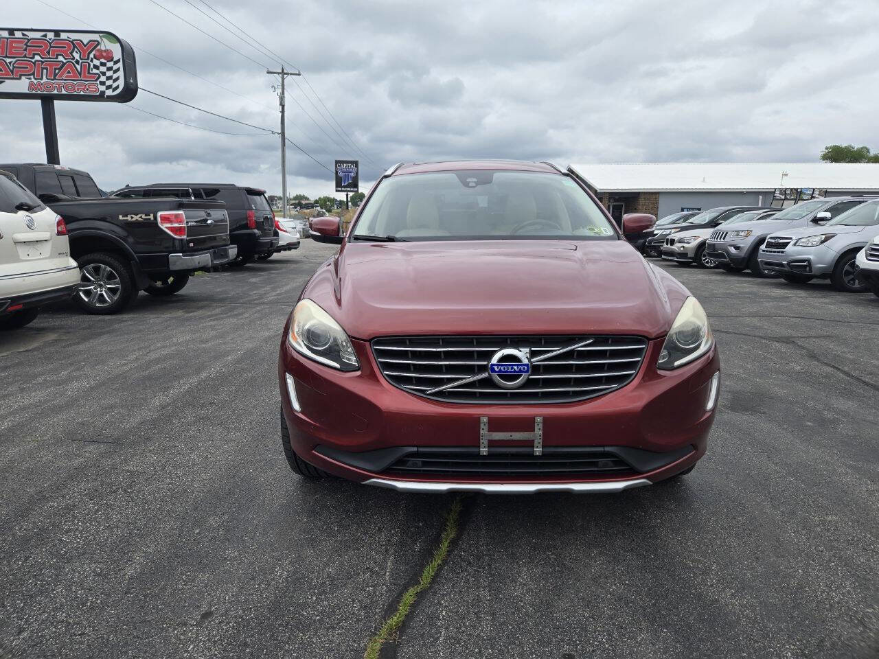 Used 2015 Volvo XC60 T6 Premier Plus image 12