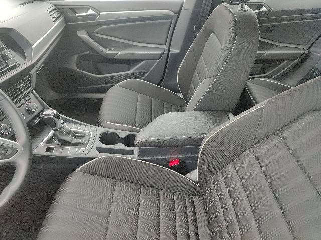 Used 2024 Volkswagen Jetta Sport FWD image 26