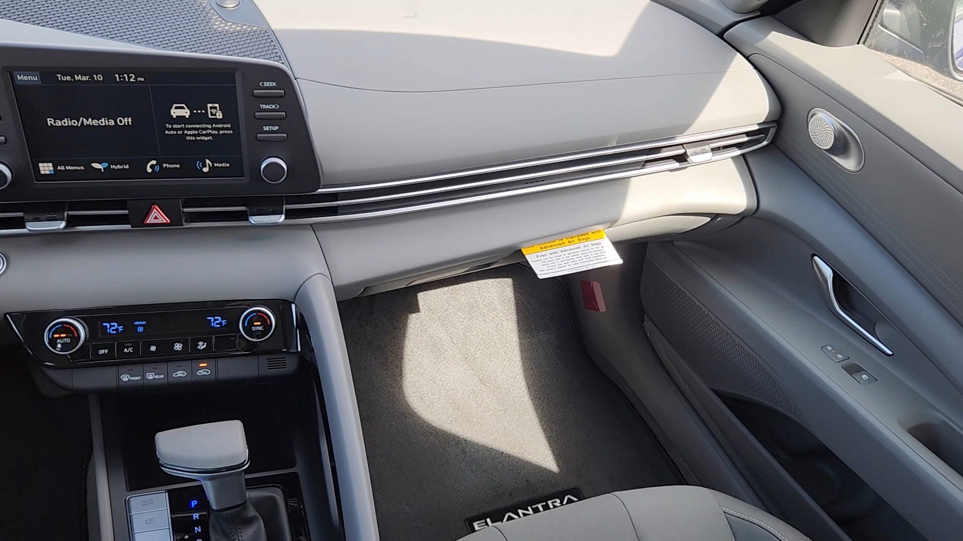 New 2026 Hyundai Elantra Blue image 6