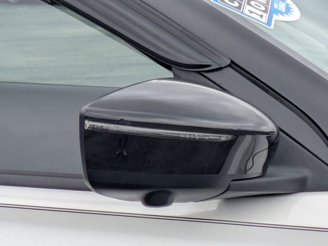 Used 2024 Nissan Kicks SR w/ SR Premium Package image 10