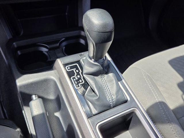 Used 2021 Toyota Tacoma SR5 RWD image 28