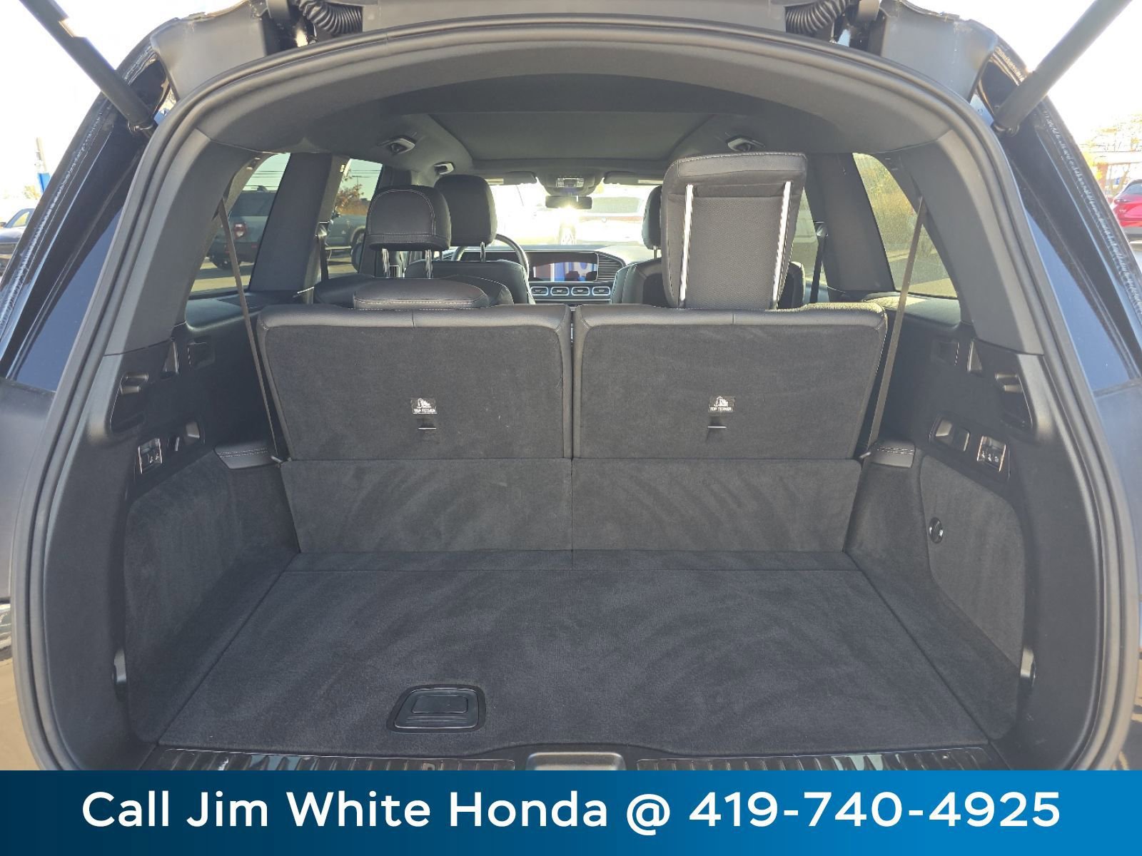 Used 2024 Mercedes-Benz GLS 450 4MATIC image 20