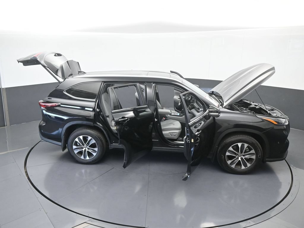 Used 2026 Toyota Highlander XLE AWD/4WD image 71