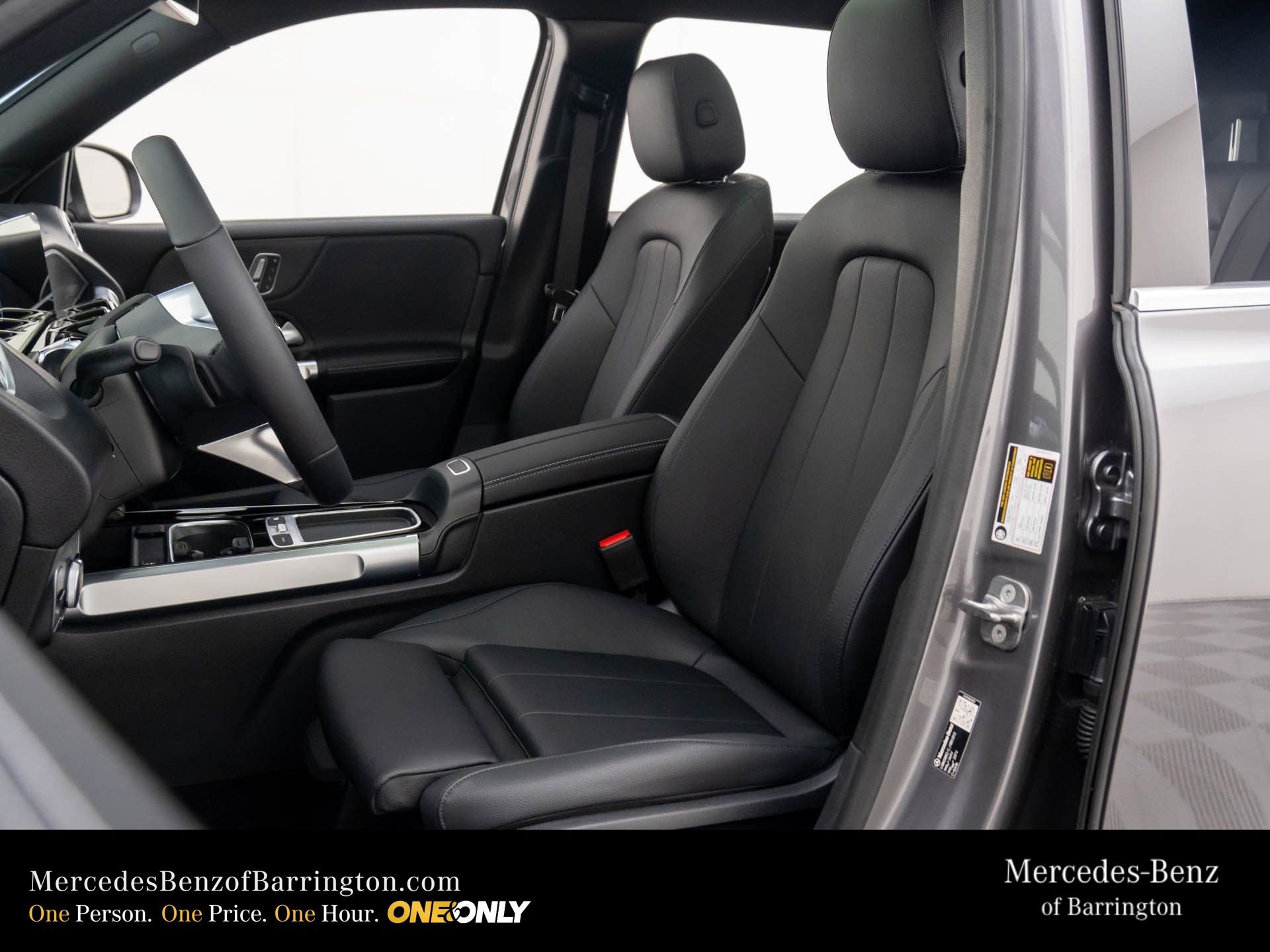 New 2026 Mercedes-Benz GLB 250 4MATIC image 19