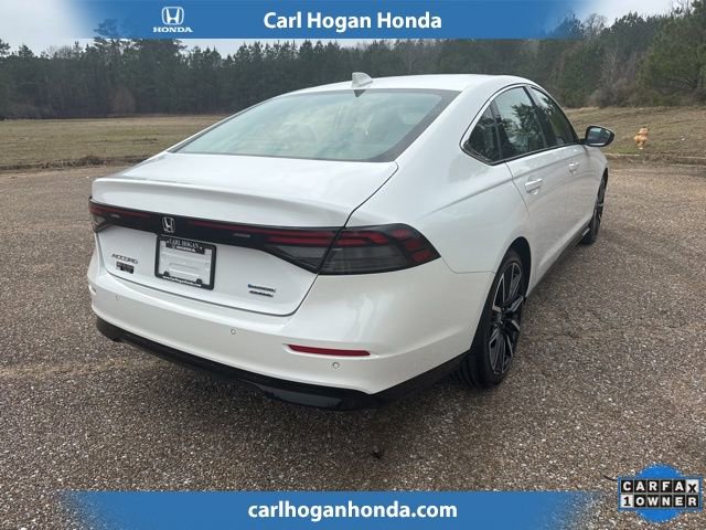 Used 2023 Honda Accord Touring image 3