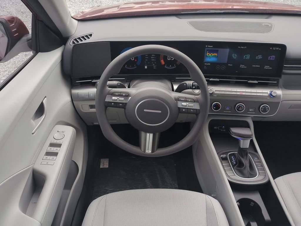 New 2026 Hyundai Kona SE image 18