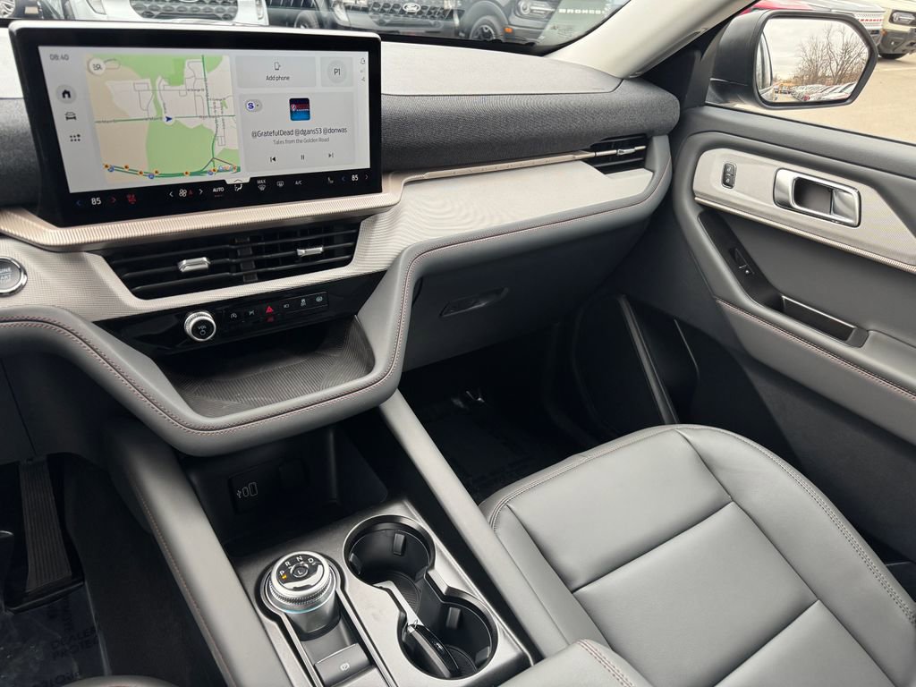 New 2026 Ford Explorer Active w/ Active Comfort Package image 26