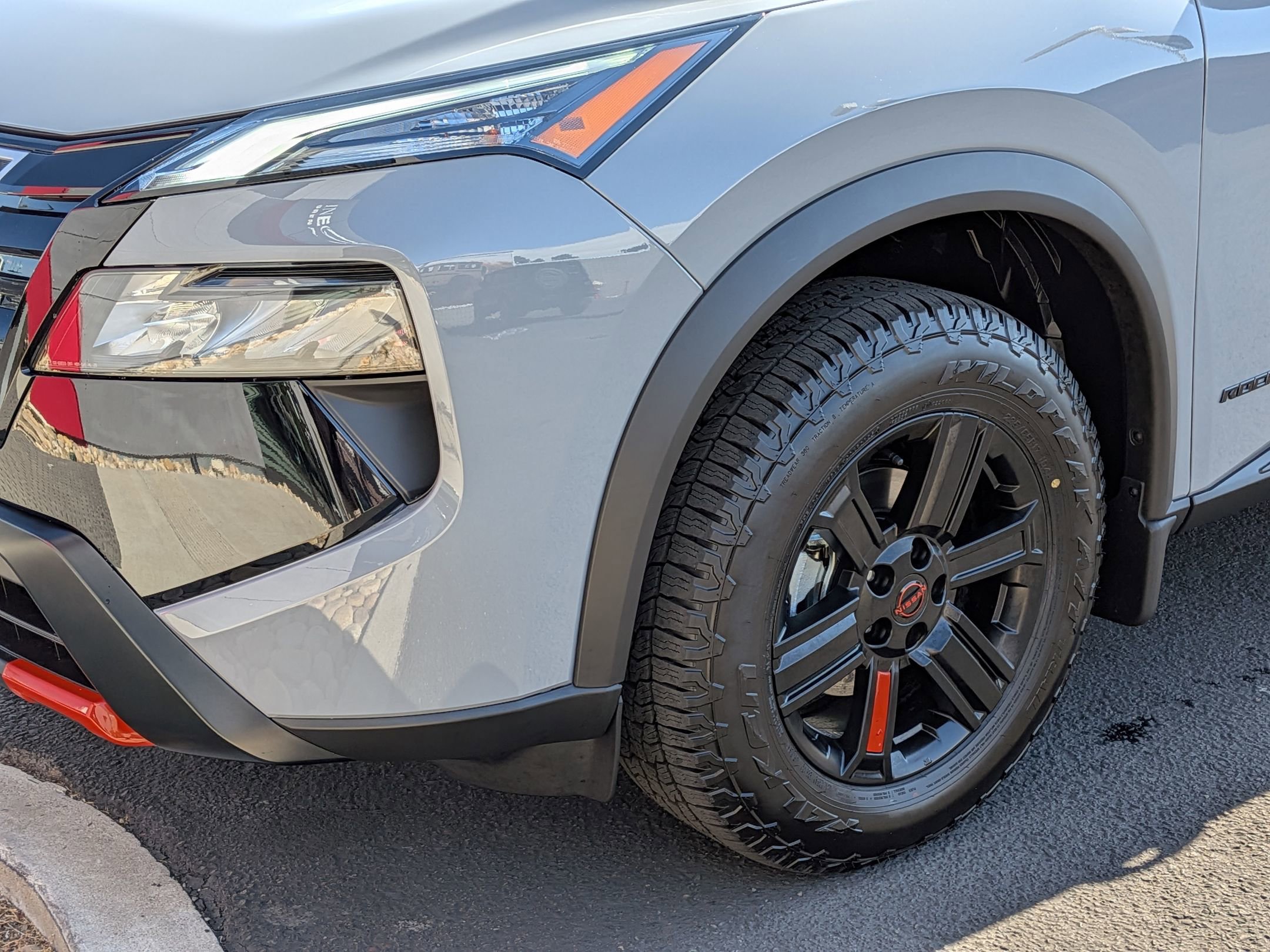 New 2026 Nissan Rogue SV image 10