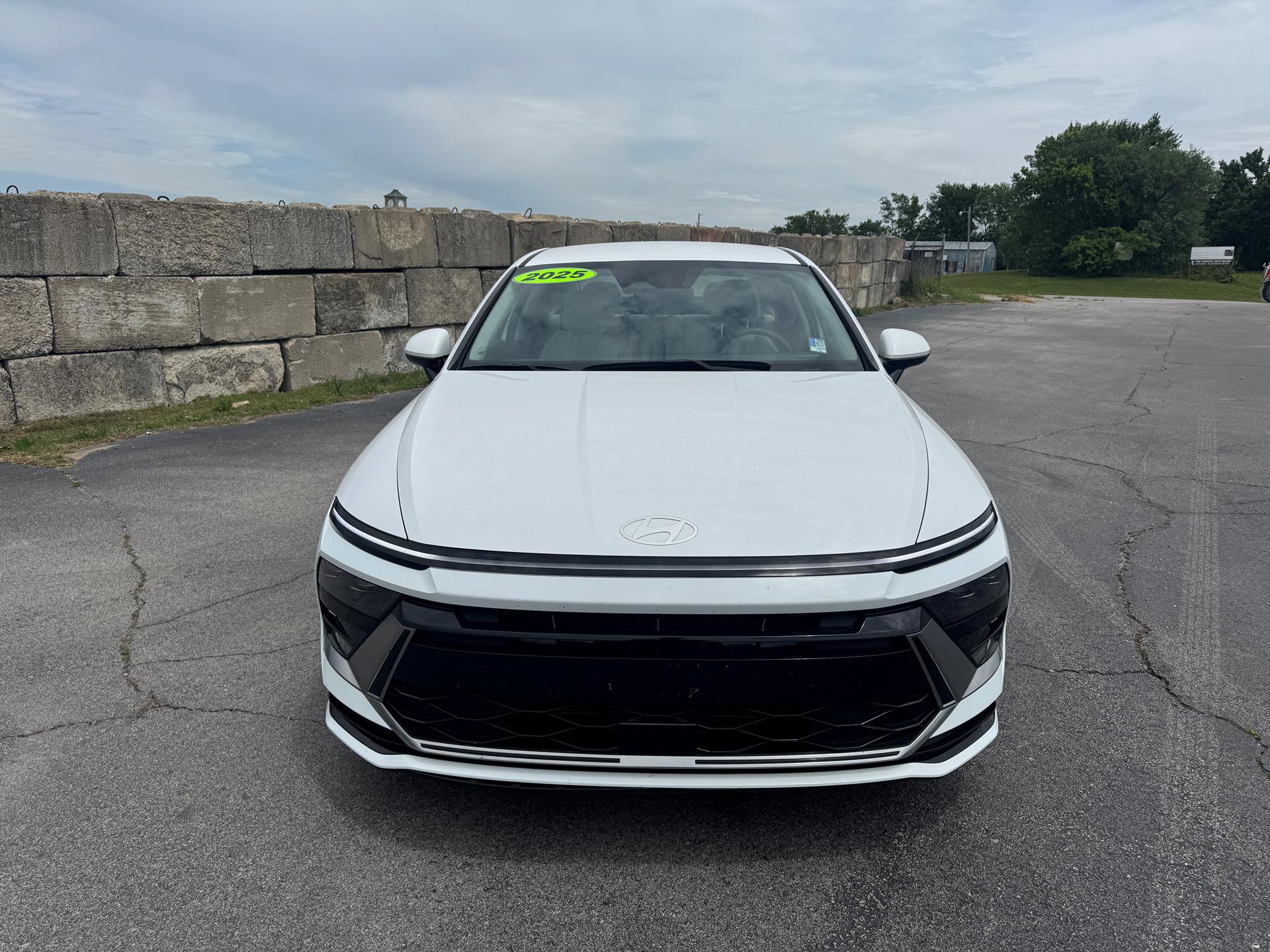 Used 2025 Hyundai Sonata SEL FWD image 8