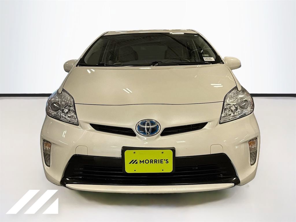 Used 2015 Toyota Prius Three FWD image 2