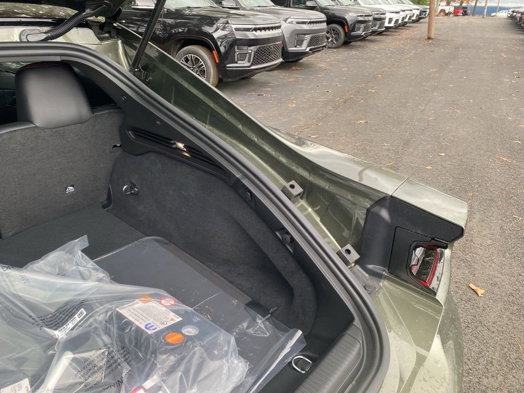 New 2026 Dodge Charger Scat Pack w/ Blacktop Package image 11