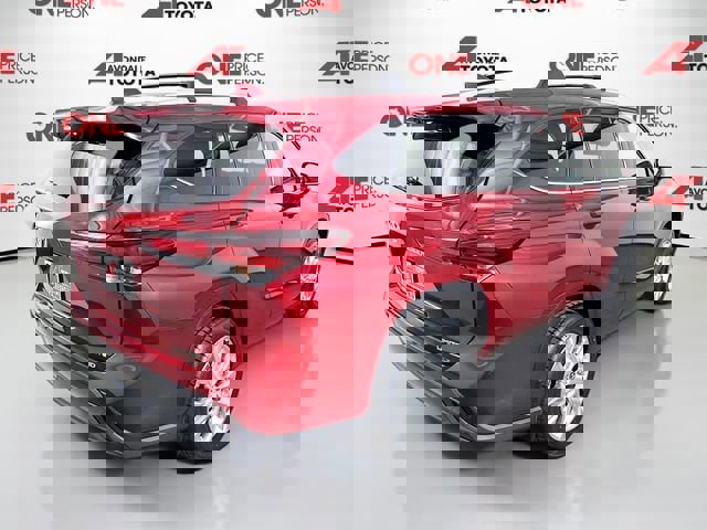 Used 2024 Toyota Highlander Limited image 7