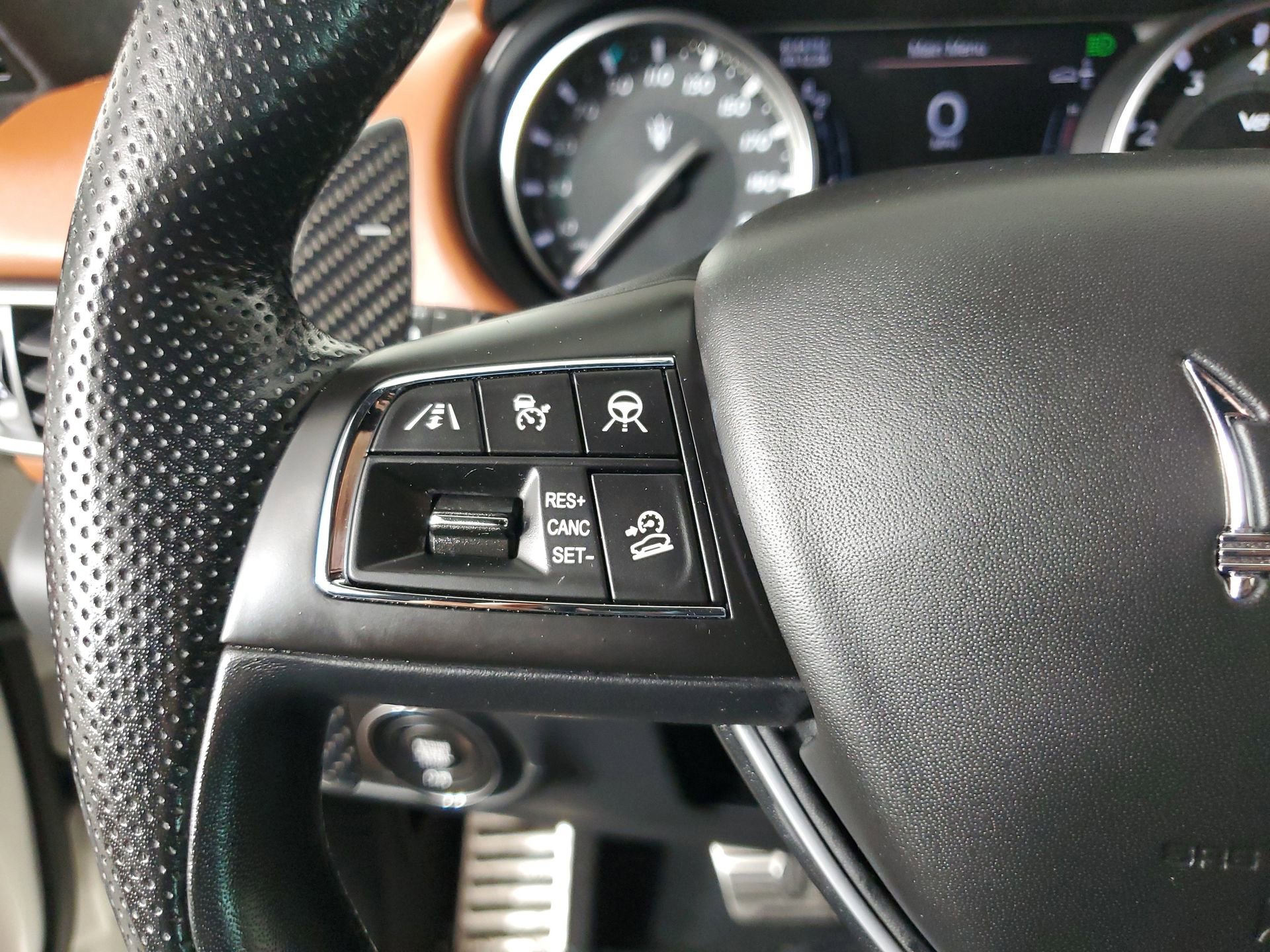 Used 2023 Maserati Levante Modena S image 34