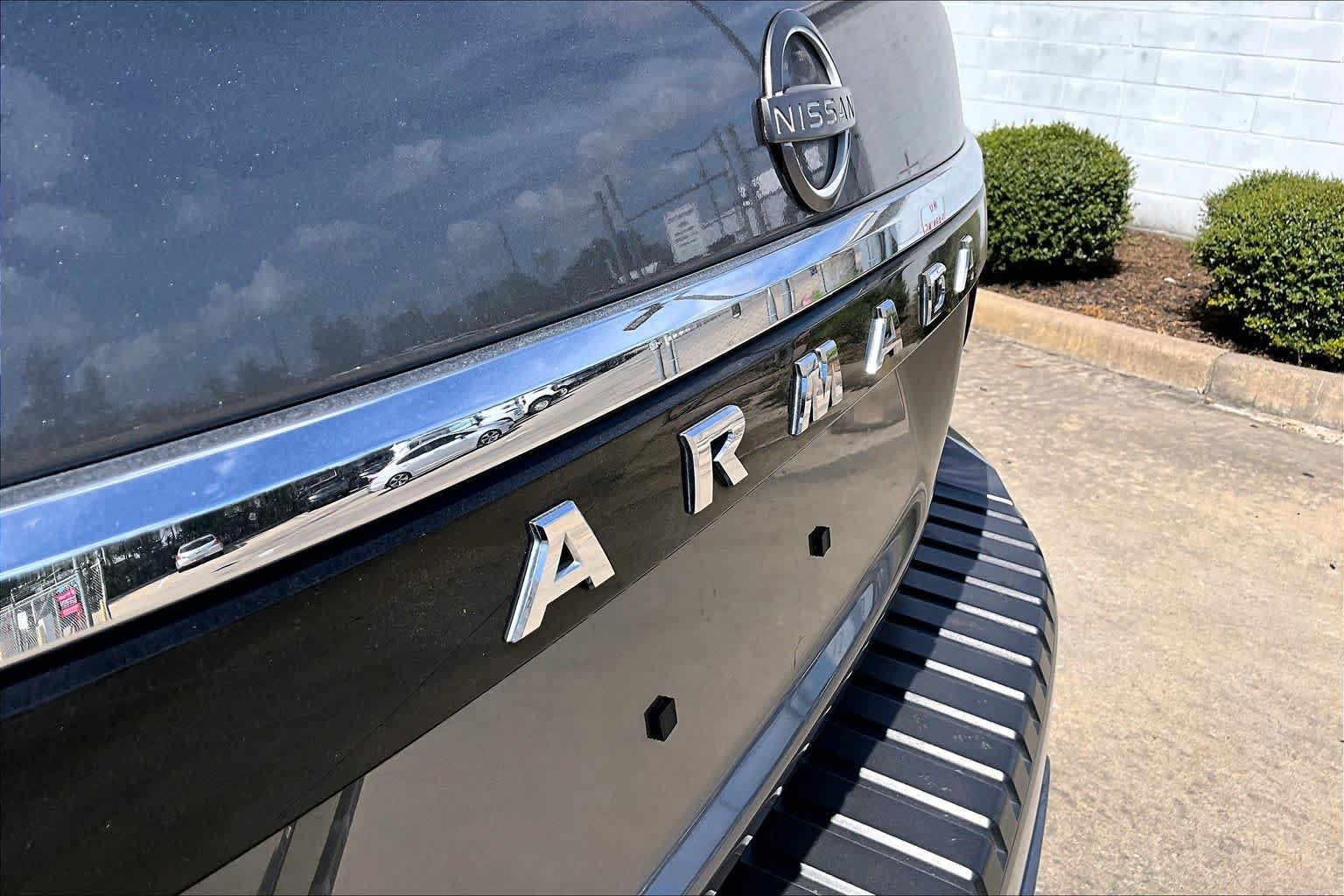 Used 2022 Nissan Armada SV w/ SV Appearance Package RWD image 31