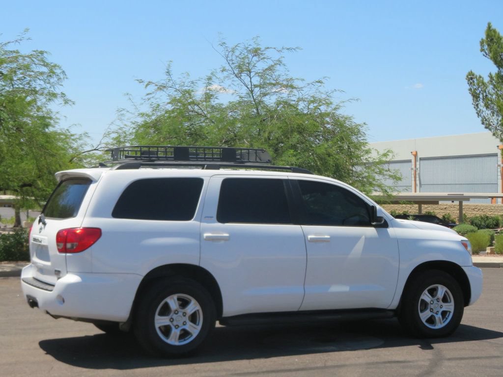 Used 2015 Toyota Sequoia SR5 AWD/4WD image 6