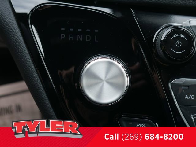 New 2026 Chrysler Pacifica Select AWD/4WD image 31